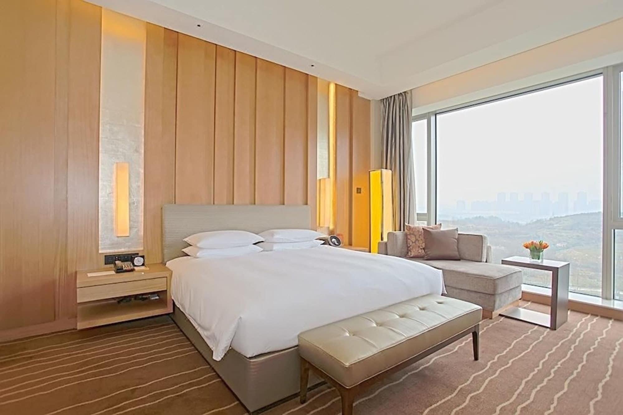 Hyatt Regency Guiyang Hotel Guiyang  Exterior photo