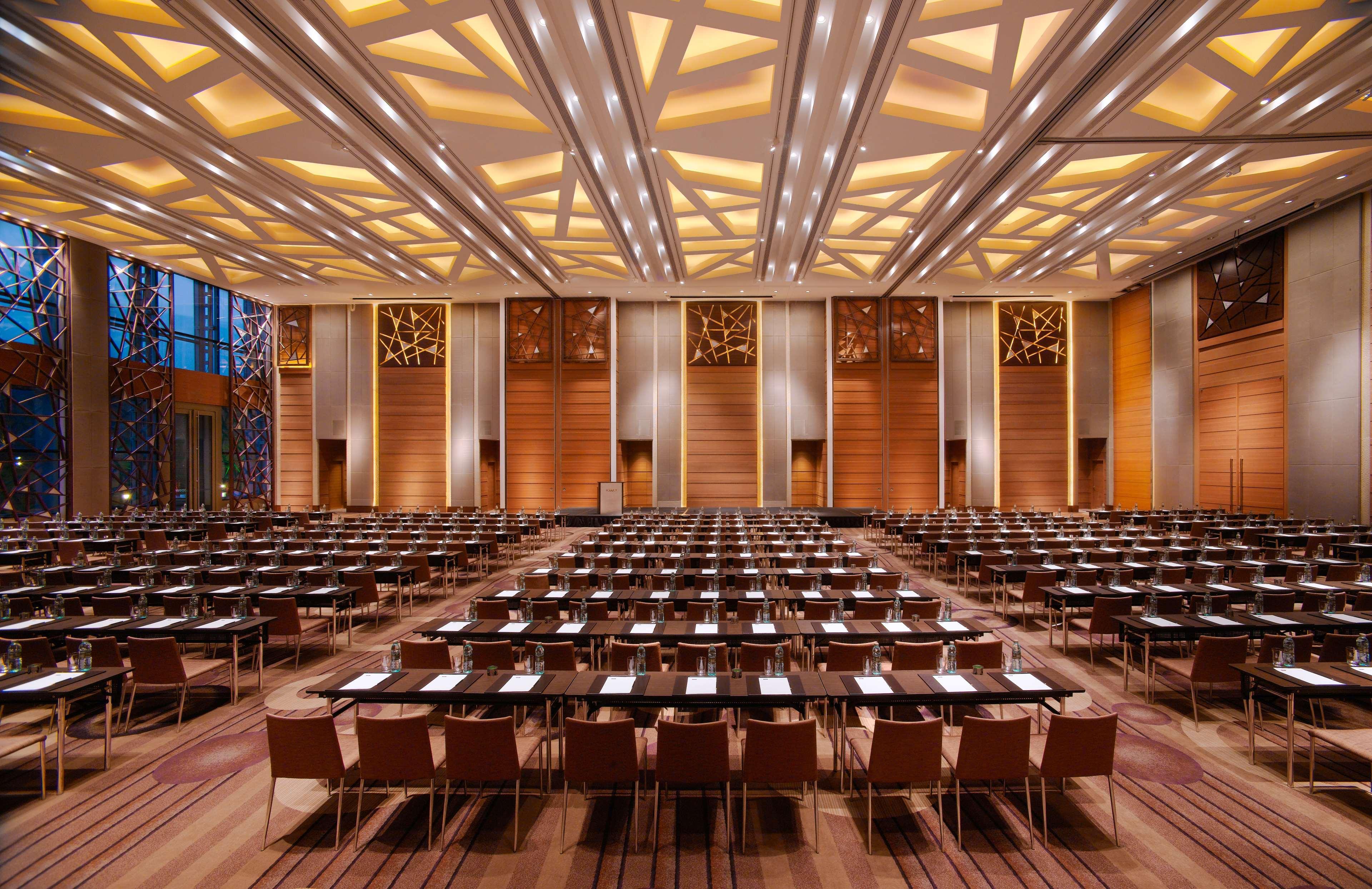 Hyatt Regency Guiyang Hotel Guiyang  Exterior photo