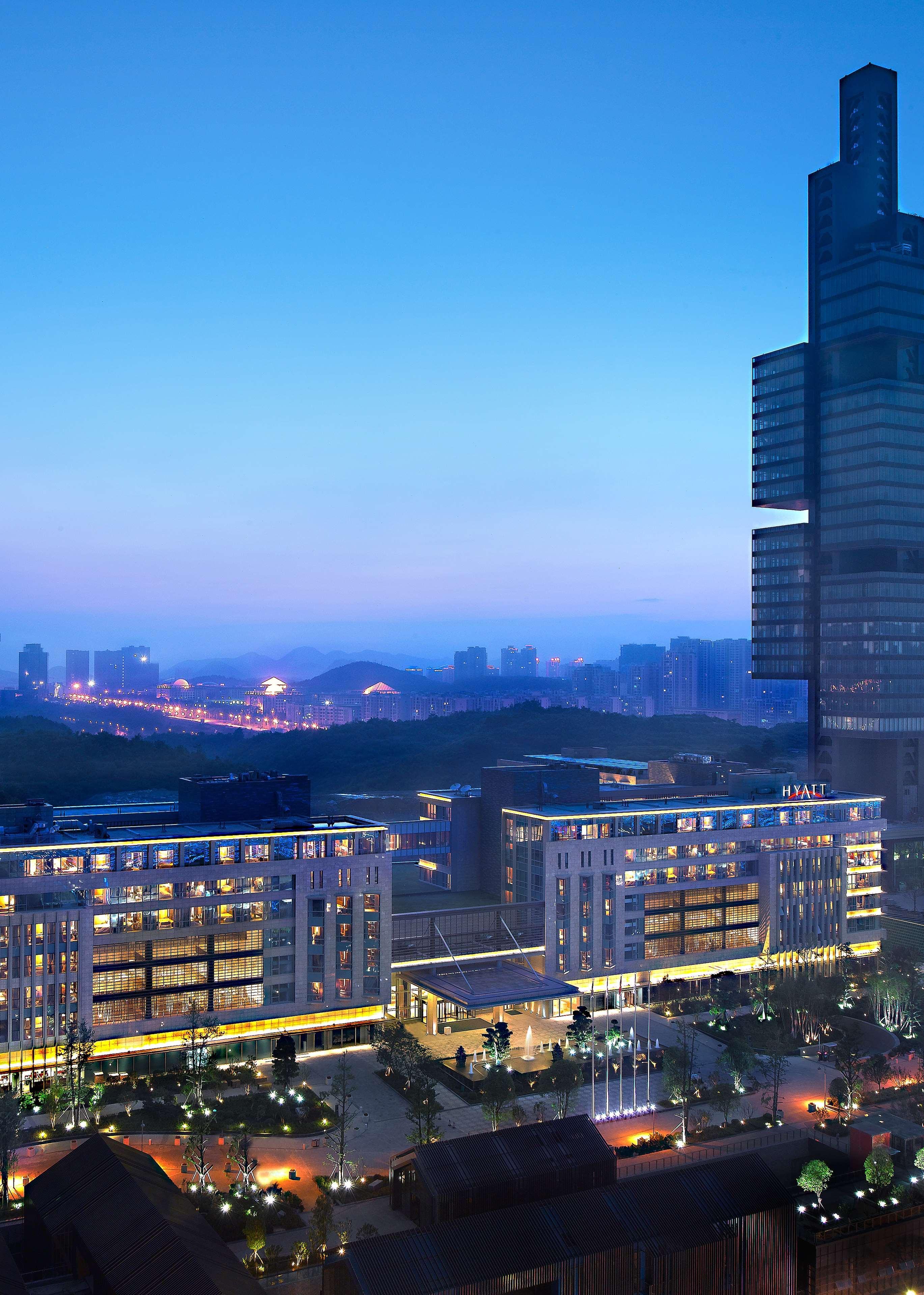 Hyatt Regency Guiyang Hotel Guiyang  Exterior photo